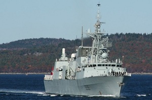 Патрульные корабли НАТО в Черном море посетили Варну и Бургас
